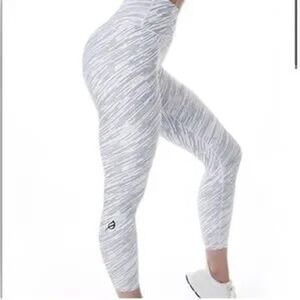 Ptula Desiree High Waisted Leggings White Black Dash Print Athletic Pants Large